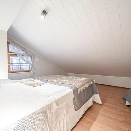 Lägenhet Levin Keskusta, Skimbaajankuja 5 A7 *